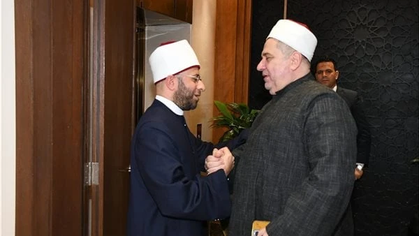 وزير الأوقاف ورئيس دينية النواب يناقشان الارتقاء بالجوامع الكبرى ومساجد آل البيتالتقى الدكتور أسامة الأزهري، وزير الأوقاف، الدكتور محمد أبو هاشم عضو