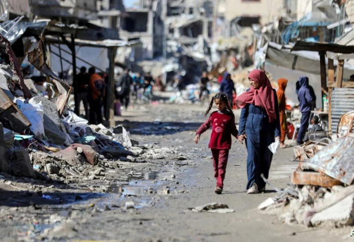 60 نسبة الضرر في كل قطاعات الحياة في غزة نتيجة العدوان أصدر البنك الدولي، تقريرا عن حجم الدمار الذي لحق بقطاع غزة على يد قوات الاحتلال الإسرائيلي بعد حرب الإبادة الجماعية التي قارب