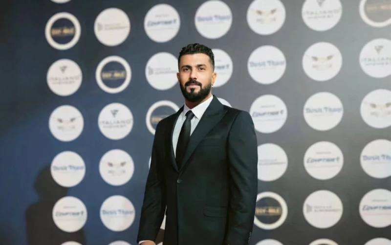 محمد سامي يخضع للتحقيق ما القصة؟ إستدعت النيابة العامة المصرية، المخرج المصري، محمد سامي، بتهمة التعدي بالضرب على مدير مركز لصيانة السيارات. في