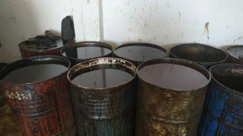 ضربة جديدة للسوق السوداء.. إحباط محاولة تهريب 2500 لتر سولار بالبحيرة واصلت مديرية التموين بالبحيرة برئاسة محمد عبد العال، جهودها الدؤوبة لمكافحة