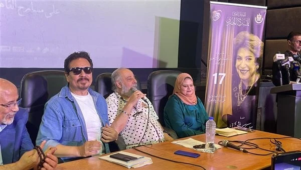 بالصور.. محمد رياض: أتمنى مشاركة العروض الفائزة بالقومي للمسرح في مهرجان العلمينعبر الفنان محمد رياض رئيس المهرجان القومي للمسرح المصري عن أمنيته في