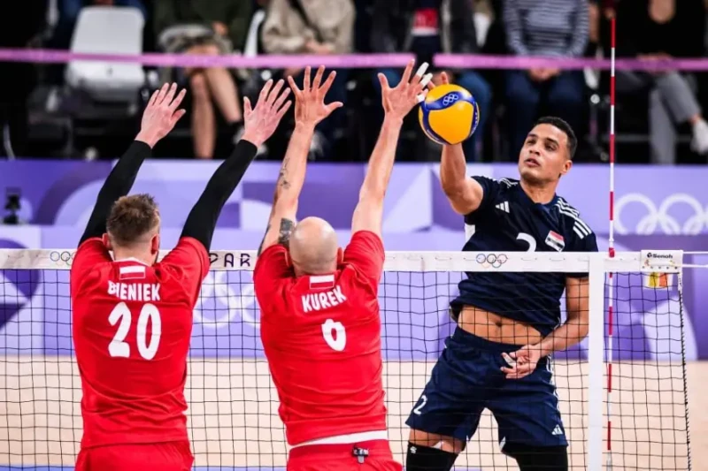 منتخب مصر للطائرة يخسر من بولندا في أولمبياد باريس ٢٠٢٤فاز المنتخب البولندي على المنتخب الوطني لكرة الطائرة رجال في بطولة الألعاب الأولمبية في باريس 2024.وجاءت نتائج الأشواط كالتال