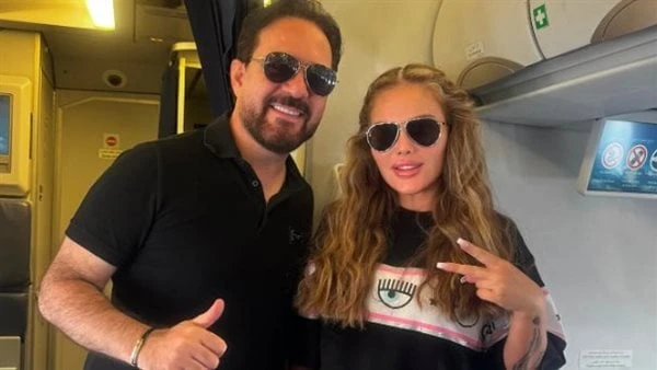 هنولعها الليلة.. نيكول سابا ووائل جسار يصلان الساحل الشمالي لإحياء حفلات الصيف وصل كل من نيكول سابا ووائل جسار إلى الساحل الشمالي لإحياء حفلاتهم