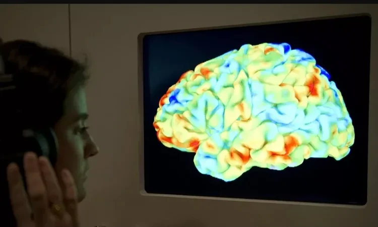 أول مريض يخضع لزرع شريحة إيلون ماسك يكشف ماذا حدث له صحة شاهد المقال التالي من صحافة مصر عن أول مريض يخضع لزرع شريحة إيلون ماسك يكشف ماذا حدث له، كشف