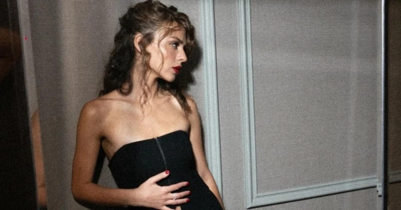 الفن و المشاهير: نجمة تركية تص دم الجمهور بإنفصالها عن حبيبها بعد 10 سنوات من علاقة مميزة شاهد المقال التالي من صحافة لبنان عن نجمة تركية تص دم