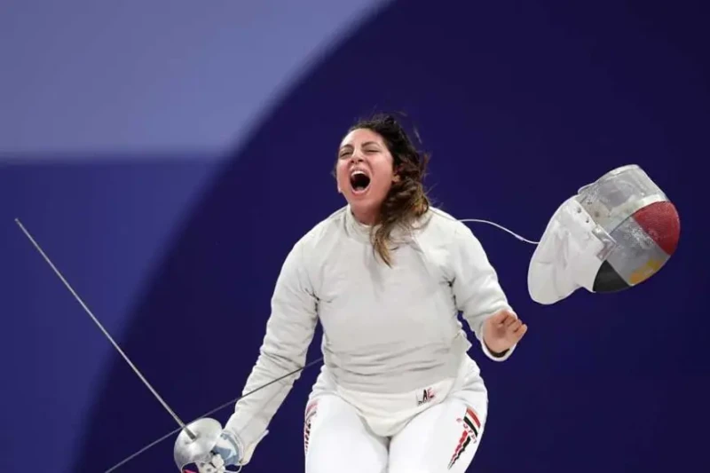 ندى حافظ عن مشاركتها في أولمبياد باريس وهي حامل: دليل على قوة المرأة المصريةندى حافظ، لاعبة سلاح السابر فردي للسيدات، تودع مشاركتها في أولمبياد باريس 2024 بعد خسارتها في دور ال16.