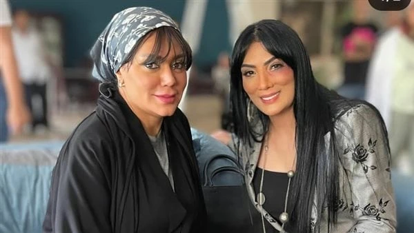 رفقة حورية فرغلي.. أحدث ظهور ل رانيا يوسف من كواليس سيما ماجي نشرت الفنانة رانيا يوسف، صورة من كواليس أحدث مسلسلاتها بعنوان سيما ماجي، وهي برفقة