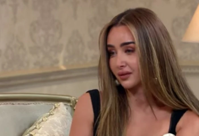 هنا الزاهد: أنا فقدت مشاعر الأب ونفسي أحس الإحساس ده حلت الفنانة هنا الزاهد ضيفة مع الفنانة إسعاد يونس ببرنامج صاحبة السعادة الذي يعرض على قناة ، حيث