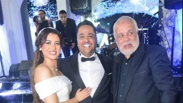 بالصور.. نجوم الفن يحتفلون بزفاف المنتج مصطفى الغزولي والفنانة بتول حدادشارك عدد كبير من نجوم الفن والمشاهير فى الاحتفال بزفاف المنتج مصطفى الغزولي و