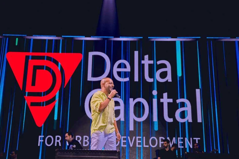 تامر عاشور يشعل أجواء ضمن حفلات دلتا كابيتال الصيفية (صور) نظمت شركة دلتا كابيتال الجمعة 26 يوليو، ليلة طربية مميزة قدمها النجم تامر عاشور في ، الذي يعد أول بالدلتا، حيث يأتي ذلك ض