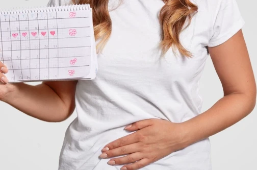 تعرف على تفسير رؤية دم الحيض في المنام للمتزوجة لابن سيرين و دم الحيض على الملابس رؤية دم الحيض في المنام للمتزوجة، هل رؤية دم الحيض للمتزوجة تبشر