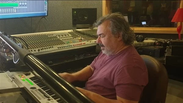 إشارة مرور.. الموسيقار أحمد الجبالي يضع الهوية الموسيقية لمهرجان الغردقة لسينما الشبابانتهى الموسيقار أحمد الجبالي من وضع الهوية الموسيقية لمهرجان