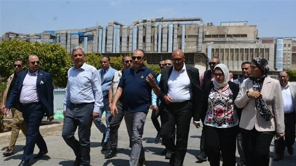 وزير قطاع الأعمال: الاستغلال الأمثل للأصول لدعم الإنتاج المحلي في الصناعات الدوائية قام المهندس محمد شيمي وزير قطاع الأعمال العام، اليوم السبت، بجولة