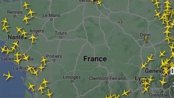 افتتاح أولمبياد باريس 2024 ليلة حظرالطيران فوق أجواء مدينة النور.. ماذا حدث؟ما بين الثناء والانتقاد؛ حظى حفل افتتاح أولمبياد باريس 2024- الذي انطلق يوم الجمعة الماضية- باهتمام بالغ