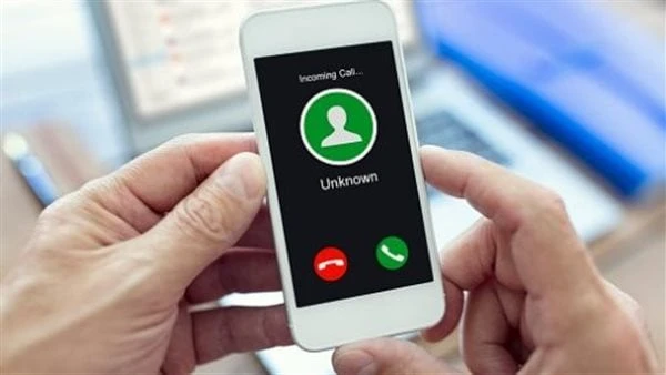 حكم استخدام هاتف العمل في مكالمات شخصية.. دار الإفتاء تجيبورد إلى دار الإفتاء المصرية، سؤال يقول (ما حكم استخدام هاتف العمل في مكالمات شخصية؟ حيث