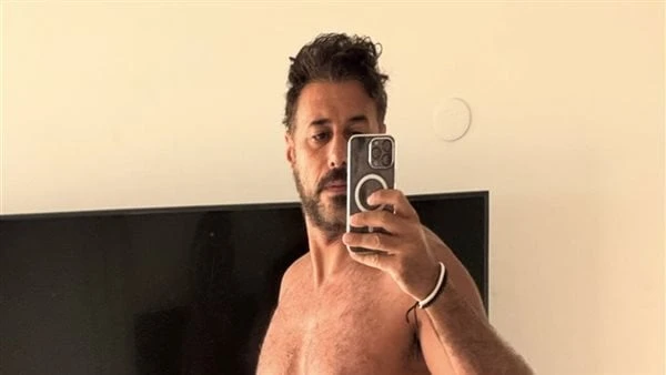 أحمد السعدني يظهر بخسارة وزن في عيد ميلاده: نظرتي للحياة اتغيرت شارك الفنان أحمد صلاح السعدني، منشورا عبر حسابه الشخصي على موقع التواصل الاجتماعي