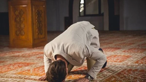 ما يقال عند موضع سجود التلاوة إذا تعذر الإتيان بها.. دار الإفتاء توضحورد إلى دار الإفتاء المصرية، سؤال يقول (ماذا يقال عند موضع سجود التلاوة إذا تعذر