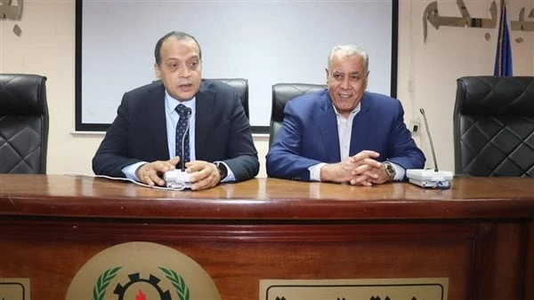 بروتوكول تعاون مشترك بين سوهاج والسويس التجارية بهدف تبادل الخبرات الإلكترونيةوقعت غرفة سوهاج التجارية برئاسة النائب خالد أبو الوفا، بروتوكول تعاون