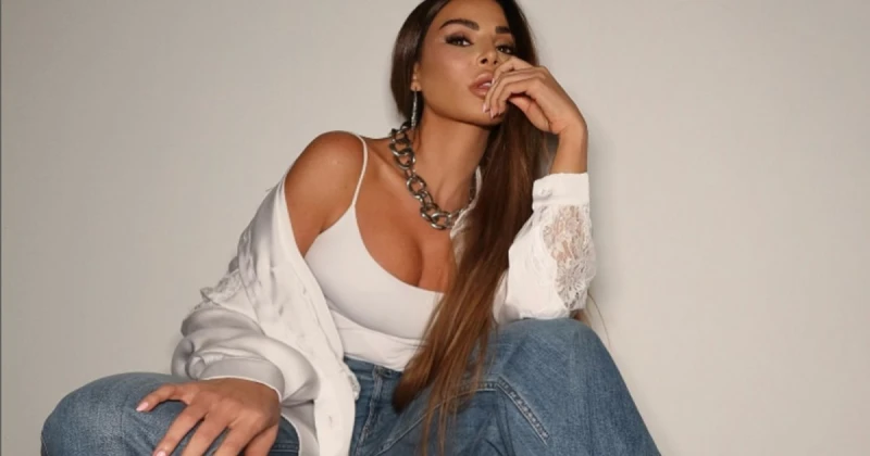 بلوك كاجوال رائع..نيللي مقدسي ترقص على أنغام أغنيتها دوز عالي تعرف على التالي بلوك كاجوال رائع..نيللي مقدسي ترقص على أنغام أغنيتها دوز عالي، شاركت