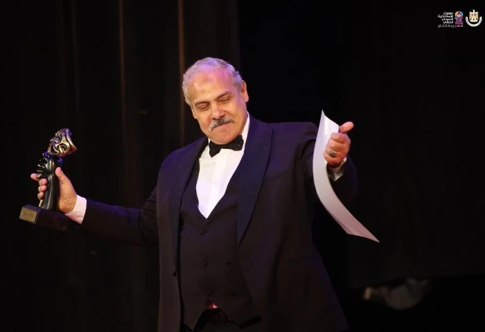 محمد رضوان يكشف عن تفاصيل دوره في مسلسل عمر أفندي (خاص) كشف الفنان محمد رضوان عن دوره في مسلسل عمر أفندي، والذي من المقرر عرضه خلال الفترة المقبلة