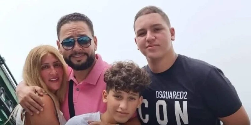 الفنان أحمد رزق يتلقى صدمة جديدة الحبس في انتظار ابنه بعد وفاة عامل دليفري فى حادث سيرالفنان أحمد رزق يتلقى صدمة جديدة الحبس في انتظار ابنه بعد وفاة