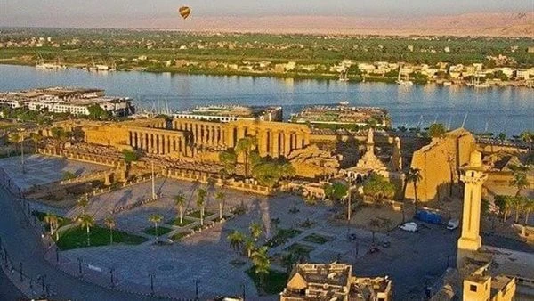 خبير أثري يكشف عواصم مصر التاريخية على مر العصورقال الخبير الأثري والمتخصص في علم المصريات د.أحمد عامر إن منطقة بوتو تل الفراعين، وهى منطقة تقع شمال غرب محافظة كفر الشيخ، وتعرف حال