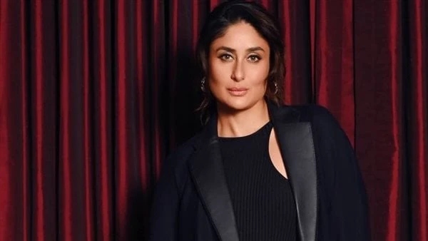 أنوثة وجمال راق.. كارينا كابور تلفت الانتباه بإطلالة جذابةتملك الفنانة الهندية كارينا كابور مقومات الجمال العالمي، فضلا عن ذوقها الراقي الذي جعلها