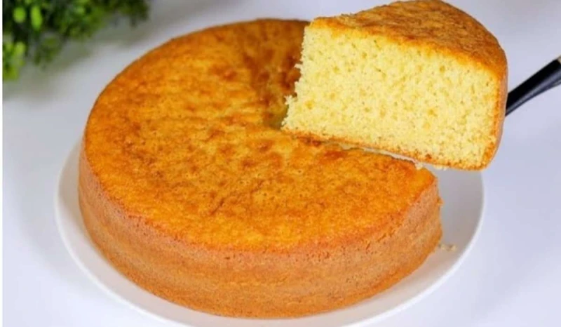 كيكة ببيضة واحدة الهشة اعمليها بمكونات بسيطة وأقتصادية وبتذوب في الفمالكثير من الأمهات تبحث عن وصفة سريعة لتحضير كيكة ببيضة واحدة تكون غير مكلفة