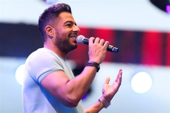 صدمة.. محمد حماقي يطرح أجدد أعماله الغنائية تعرف على التالي صدمة.. محمد حماقي يطرح أجدد أعماله الغنائية، أعلن المطرب محمد حماقي عن طرحه أغنية جديدة