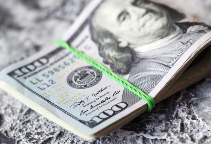 انهيار السوق السوداء، أسعار الدولار في البنوك والسوق الموازي انخفض متوسط أسعار الدولار في السوق السوداء اليوم الأحد 28 يوليو 2024، بشكل كبير مقارنة