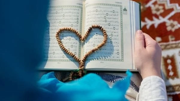 حكم سماع الرقية الشرعية أثناء النوم من الهاتف؟.. الإفتاء تجيبسماع الرقية الشرعية من الهاتف أثناء النوم، من الأمور التي يكثر البحث عنها فهل يجوز سماع