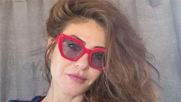 هيدي كرم تتألق في أحدث ظهور عبر إنستجرام..شاهدشاركت الفنانة هيدي كرم متابعيها عدة صور جديدة لها عبر صفحتها على موقع التواصل الاجتماعي لتبادل الصور