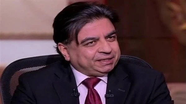 جمال شعبان يكشف عن طرق تجنب الإصابة بأزمة قلبية أوضح الدكتور جمال شعبان، استشاري أمراض القلب ورئيس معهد القلب سابقا، على صفحته الشخصية على موقع