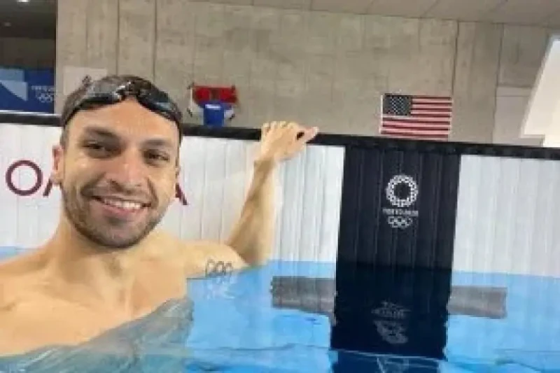 مفاجأة.. مروان القماش خاض سباق 800 متر حرة بأولمبياد باريس وهو مصابتحامل البطل المصري مروان القماش على نفسه خلال سباق 800 متر حرة في أولمبياد باريس