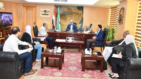 محافظ الفيوم يناقش مع الاستشعار من البعد سبل التعاون بالتنمية الزراعية والسياحية والعمرانيةناقش الدكتور أحمد الأنصاري محافظ الفيوم، مع وفد الهيئة