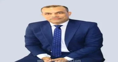 كتبأحمد القطعاني مسيرة من العطاء وتولي زمام مسئولية القطاع الصحي بمحافظة البحيرة .... قادما من مديرية الصحة بدمياط ، التى عمل بها كوكيلا لوزارة الصحة، ما يقارب من الأربع سنوات منذ 