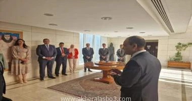 كتبالصحفي طلعت مرسى إبراهيم قام السيد د. بدر عبدالعاطي وزير الخارجية والهجرة يوم ١٨ يوليو الجاري بزيارة مقر السفارة المصرية في عمان، حيث التقى بأعضاء