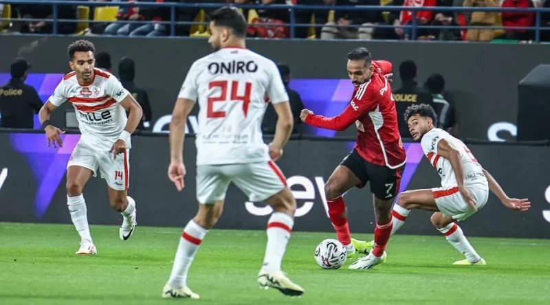 بطل السوبر الإفريقي يحصل على 500 ألف دولار.. والوصيف 250 جريدة افاق عربية أكد حسن القماح، رئيس القطاع التجاري وحقوق البث بالاتحاد الإفريقي لكرة القدم، أن سبب اختيار إقامة كأس السوب