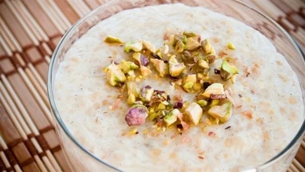 بدون نقع .. طريقة عمل البليلة تعد البليلة من الأكلات المفيدة والمغذية، كما يحتوي القمح على العديد من الفيتامينات والمعادن المفيدة التي يحتاجها الجسم.