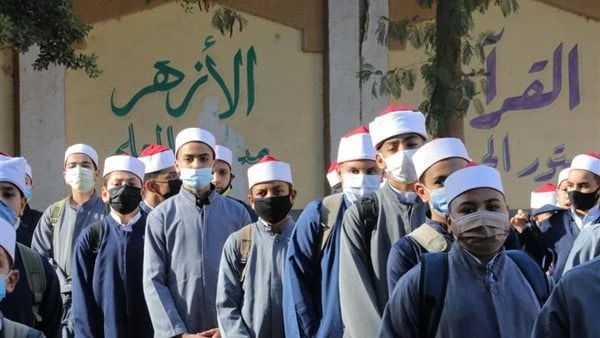 ضوابط تحويل التلاميذ والطلاب بين الأزهر الشريف والتربية والتعليمأصدر قطاع المعاهد الأزهرية برئاسة الشيخ أيمن عبد الغني، رئيس قطاع المعاهد الأزهرية،