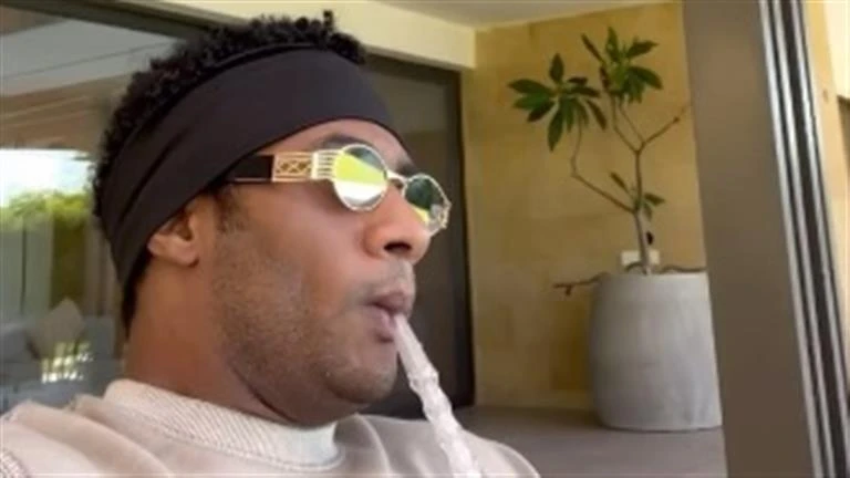 فنون: حدث بالفن- نجاة نجل مطرب من حادث وفنانة تثير الجدل بسبب الحجاب شاهد المقال التالي من صحافة مصر عن حدث بالفن نجاة نجل مطرب من حادث وفنانة تثير