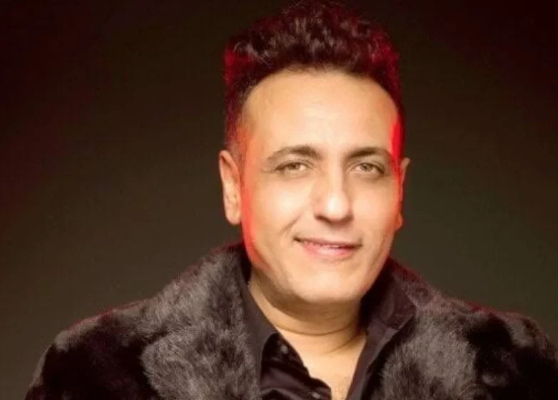 محمد رحيم في المستشفي : أدعو له بالشفاءمحمد رحيم في المستشفي : أدعو له بالشفاء-----