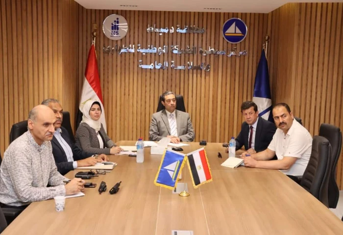 خطة استباقية للتعامل مع الشواطئ برأس البر ودمياط الجديدة شارك الدكتور أيمن الشهابي محافظ دمياط، اليوم، بالاجتماع الذى عقدته الدكتورة منال عوض وزيرة