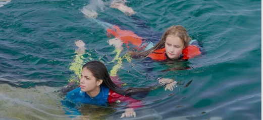 تعرف على تفسير حلم المسبح لابن سيرين والسقوط في المسبح في المنام تفسير حلم المسبح، تحتمل رؤية المسبح في المنام دلالات متنوعة وفق الشكل الذي يبدو عليه