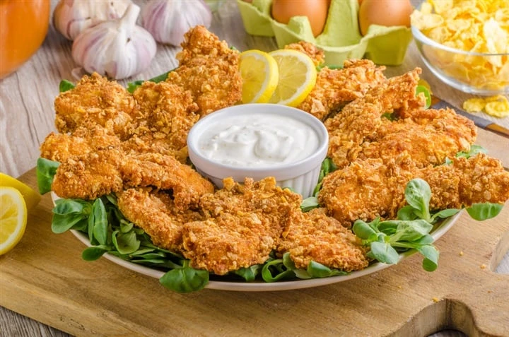 وصفة ستريبس الدجاج الشهيهلتحضير وصفة ستريبس الدجاج الشهى لكل أفراد الاسرة بطريقة سهلة وبمكونات متوفرة في كل منزل كما أنها ستكون شهية ولذيذة مع