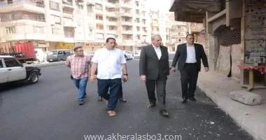 كتبمحمود شتا أعلن اللواء أشرف الجندي محافظ الغربية ، عن بدء اعمال وضع طبقة الأسفلت بشارع النحاس بحي أول طنطا، والذي يعد أحد اهم الشوارع الحيوية ويسهم في معالجة الكثير من المشكلات ا