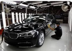 ما هو تفسير حلم ركوب سيارة فخمه لابن سيرين؟ تفسير حلم ركوب سيارة فخمة، يحمل هذا الحلم الكثير من التفسيرات والدلالات، وعلى الرغم من غرابة هذه الرؤية