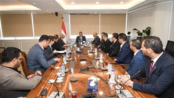 وزير الإسكان: حريصون على تقديم كل العون لإنجاح مشروعات المطورين العقاريينالتقى المهندس شريف الشربيني، وزير الإسكان والمرافق والمجتمعات العمرانية، صباح اليوم، عددا من أعضاء جمعية ال