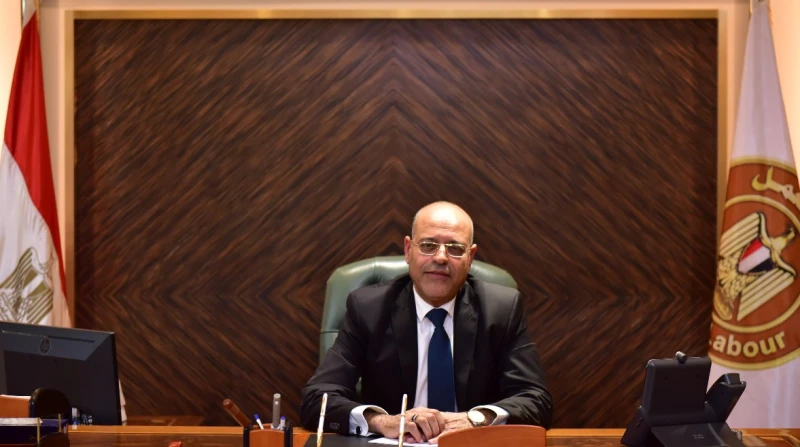 قرار عاجل من وزير العمل الجديد بشأن العمالة غير المنتظمة أكد وزير العمل محمد جبران، التركيز على مجموعة من الملفات خلال الفترة المقبلة، على رأسها