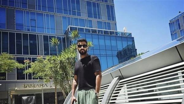 باللون الأسود.. آخر ظهور ل محمد سامي نشر المخرج محمد سامي صورة جديدة من أحدث ظهور له، على موقع التواصل الاجتماعي انستجرام، وارتدى فيها تيشيرت باللون